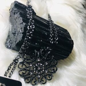 ❤️Black crystal rhinestone chain necklace❤️